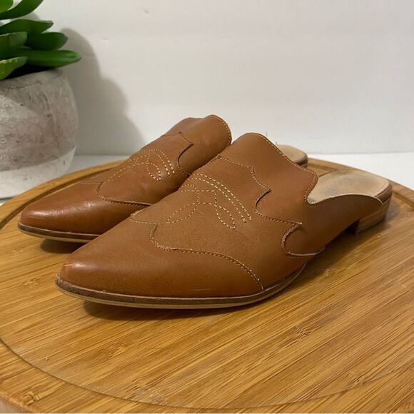 Mi.iM Kendrick Faux Leather Western Mule Brown Pointed Toe Cowgirl Flat Size 6 - Picture 5 of 10